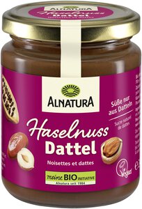 Haselnuss-Dattel-Creme