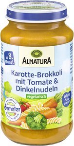 Karotten, Brokkoli mit Tomaten und Dinkelnudeln