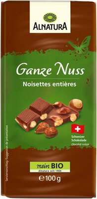 Schokolade Ganze Nuss Vollmilch 