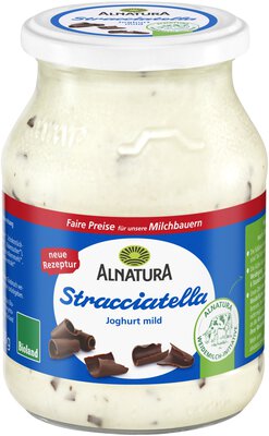 Stracciatella-Joghurt aus Weidemilch, cremig